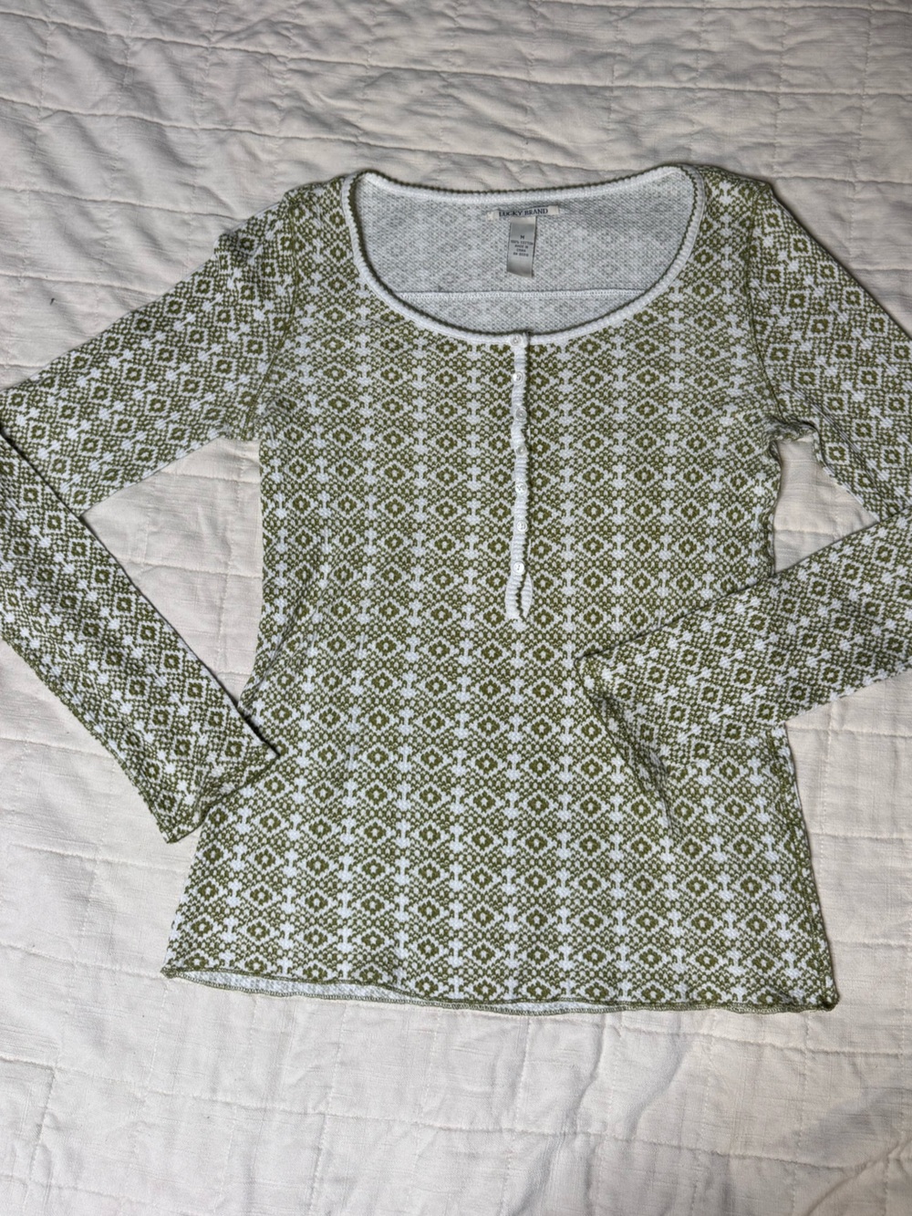Green patterned lucky brand waffle thermal
